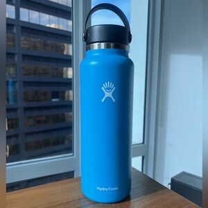 HydroFlask 40oz Blue Water Tumbler